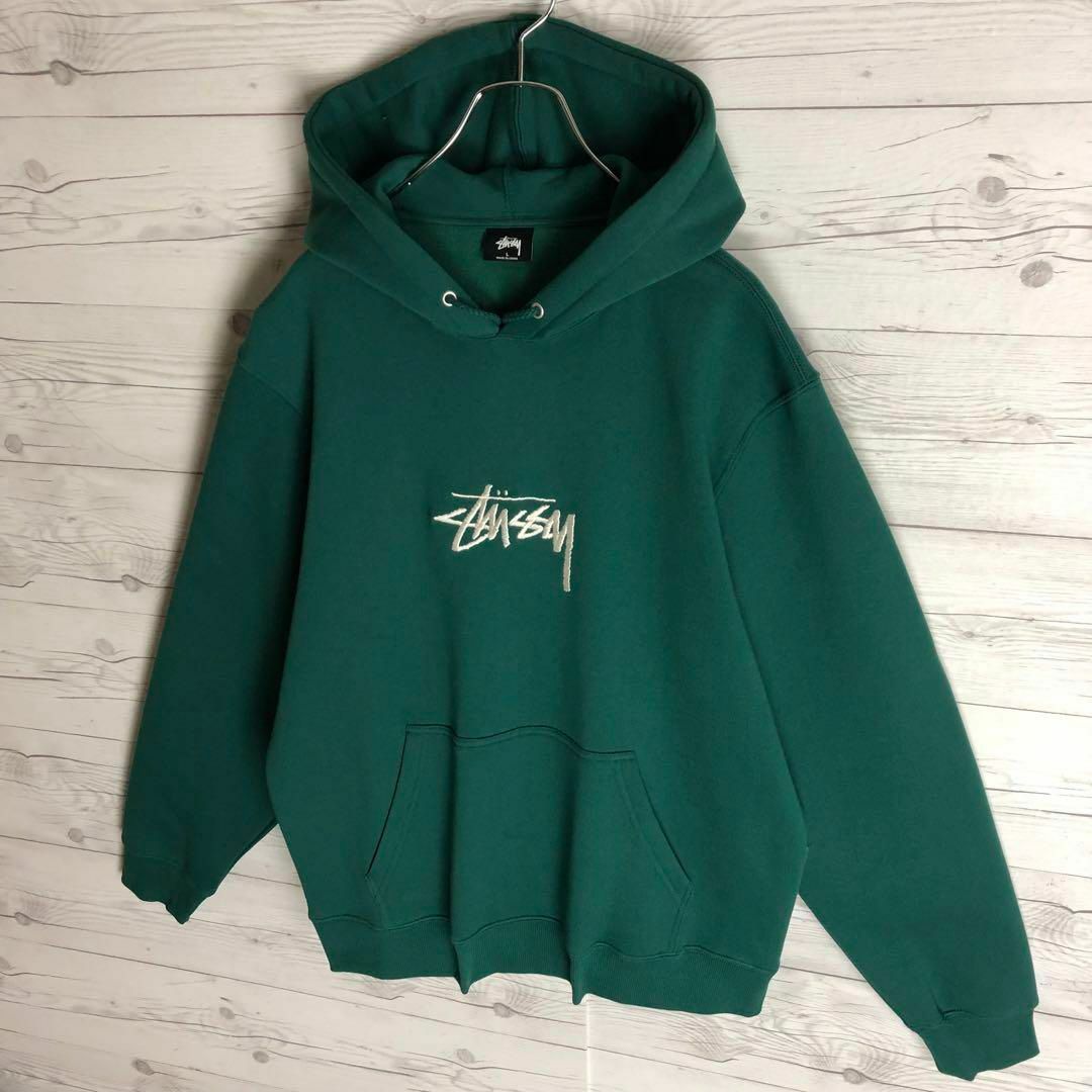 【入手困難】stussy センター刺繍ロゴ 希少カラー 即完売 パーカー