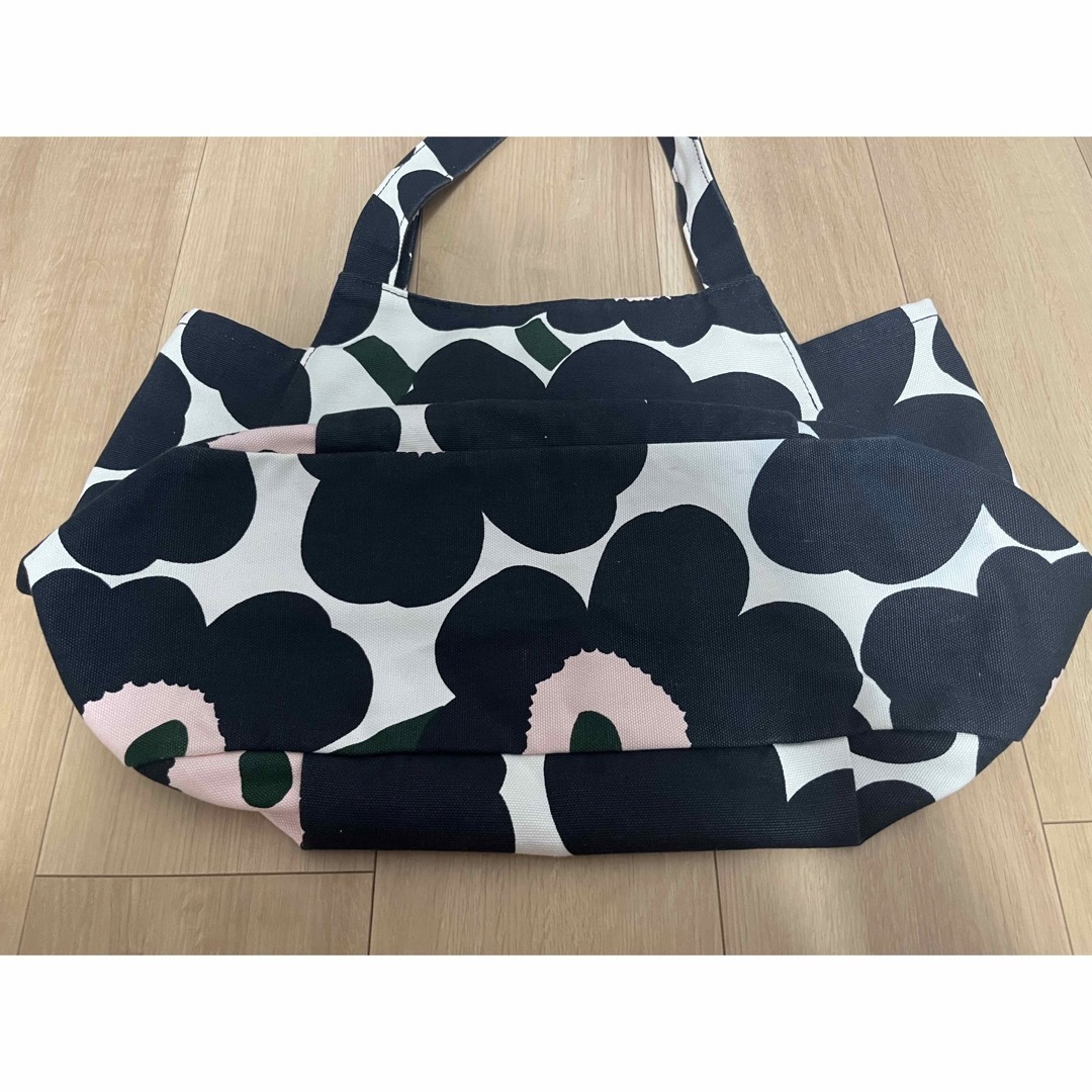 トートバッグ & マチありポーチ　ウニッコ ホワイト×レッド　marimekko 8