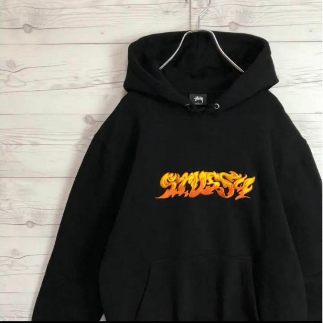 【即完売モデル】STUSSY 刺繍ロゴ ファイヤー 入手困難 希少 パーカー