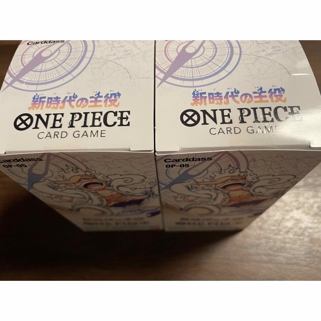 ONE PIECE(ワンピース)の新時代の主役 未開封 テープ付き ワンピースカード エンタメ/ホビーのトレーディングカード(Box/デッキ/パック)の商品写真