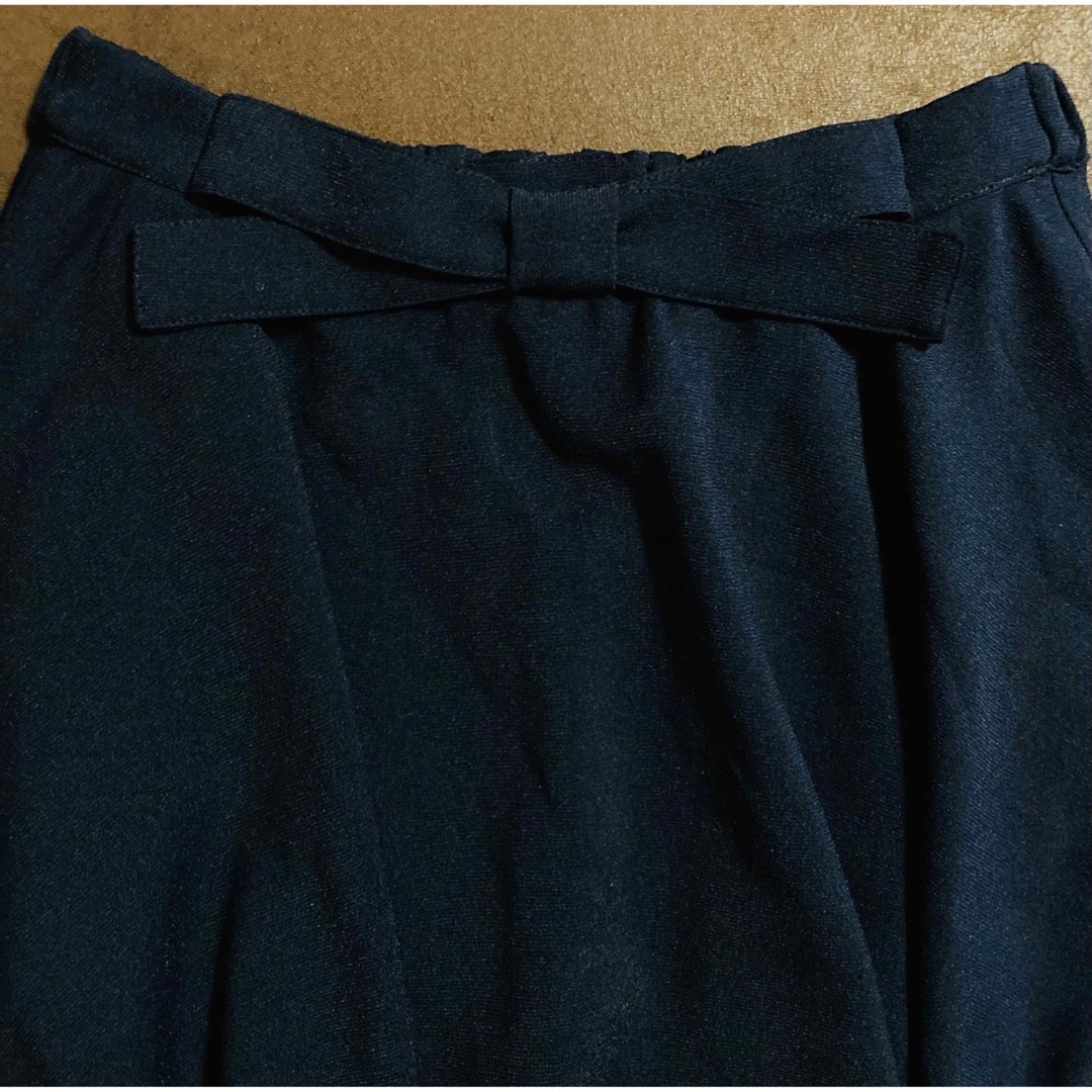PAGEBOY(ページボーイ)のフレアスカート スカート ひざ丈スカート 紺 紺色 ミニスカート ネイビー レディースのスカート(ひざ丈スカート)の商品写真