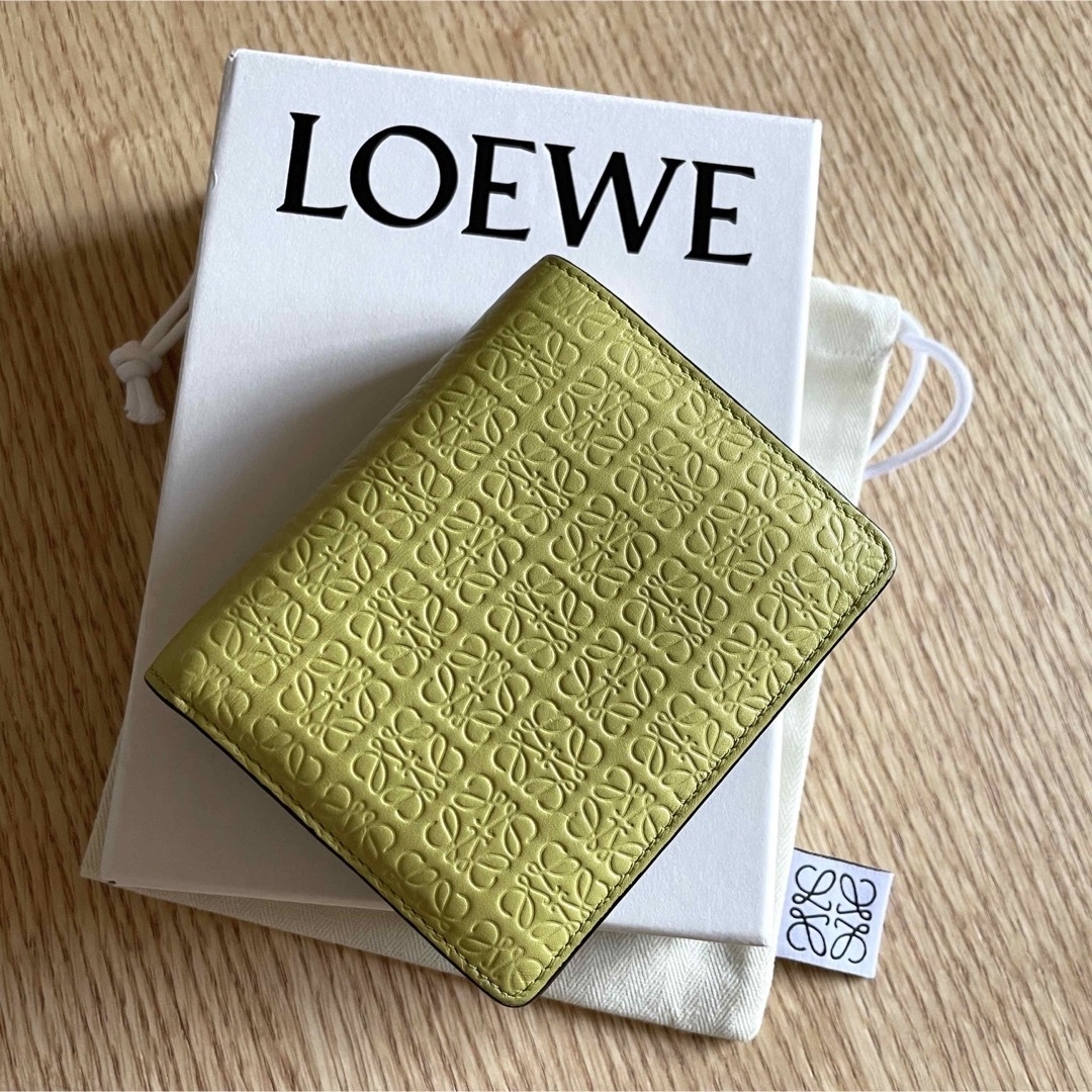 LOEWE - LOEWE ロエベ コンパクトジップウォレット エンボスシルク