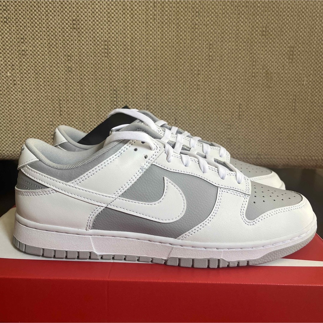 Nike DunkLow Grey and White ナイキ　ダンク グレー