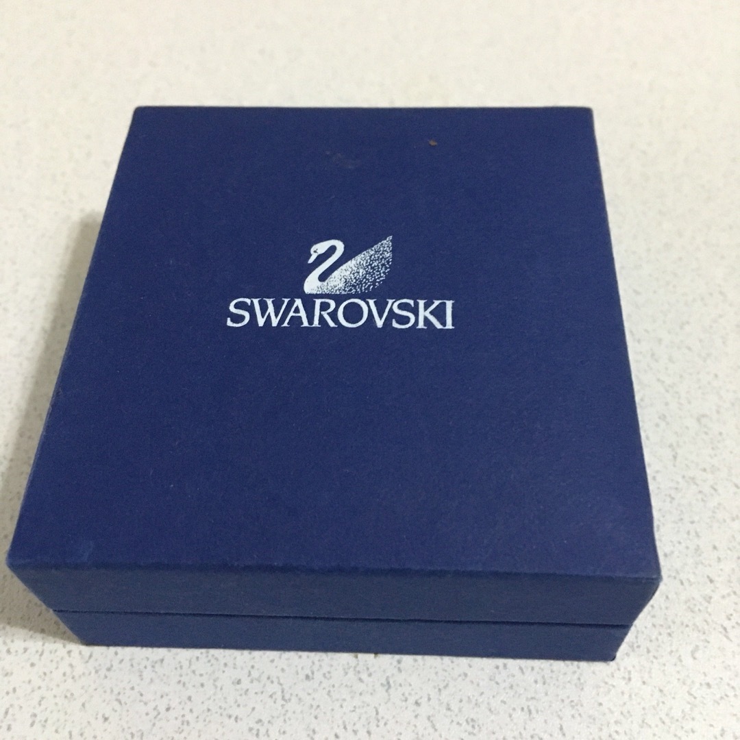 SWAROVSKI(スワロフスキー)のスワロフスキー　カフス(美品です) メンズのファッション小物(カフリンクス)の商品写真