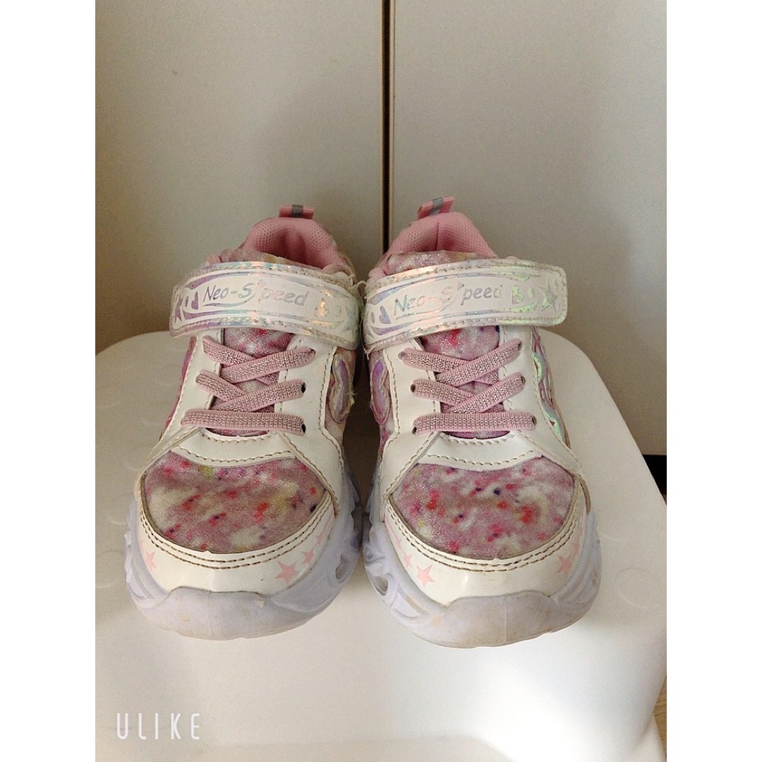 スニーカー　女の子　17センチ キッズ/ベビー/マタニティのキッズ靴/シューズ(15cm~)(スニーカー)の商品写真