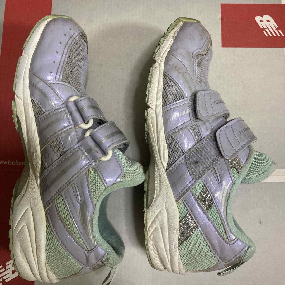 asics(アシックス)のアシックススニーカー　20センチ キッズ/ベビー/マタニティのキッズ靴/シューズ(15cm~)(スニーカー)の商品写真