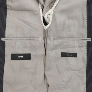 【美品】BOSS ボス　ライトグレー　ストライプ　スーツ　セット　XL 黒タグ