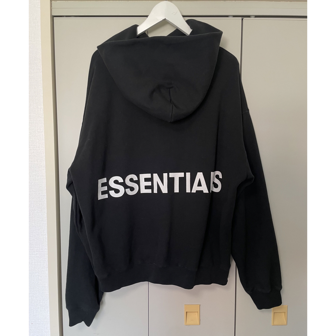 パーカー【Mサイズ】essentials パーカー　fear of god