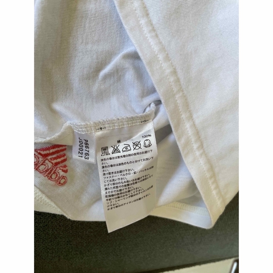 adidas(アディダス)のadidasＴシャツ レディースのトップス(Tシャツ(半袖/袖なし))の商品写真