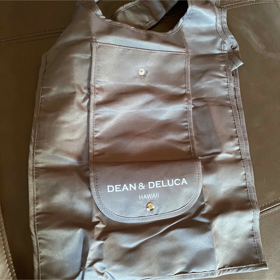 DEAN & DELUCA(ディーンアンドデルーカ)のDEAN &DELUCA エコバッグ　折り畳み　グレー　トートバッグ レディースのバッグ(エコバッグ)の商品写真