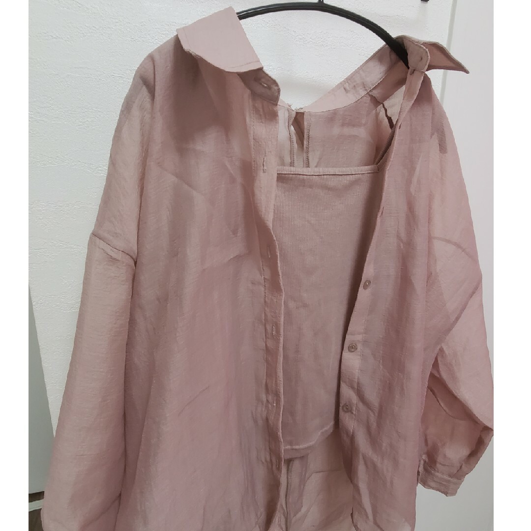 しまむら(シマムラ)のしまむら 2PINK シアーシャツ タンクトップ セット 透け感 くすみピンク レディースのトップス(シャツ/ブラウス(長袖/七分))の商品写真