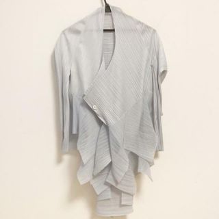 プリーツプリーズイッセイミヤケ(PLEATS PLEASE ISSEY MIYAKE)のプリーツプリーズ カーディガン サイズF -(カーディガン)