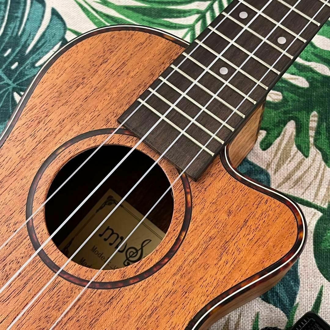 【music ukulele】カッタウェイのエレキ・コンサートウクレレ【付属有】 3
