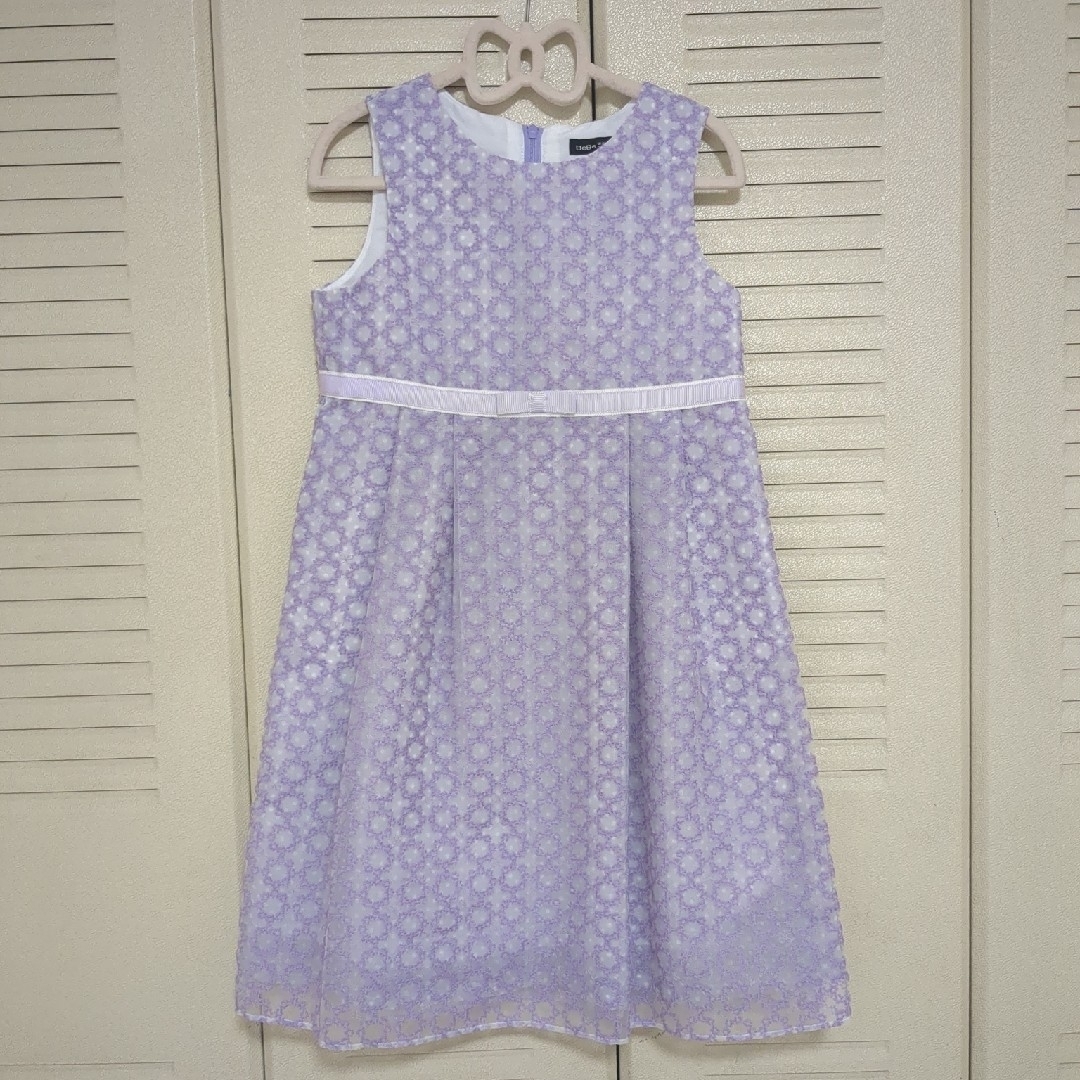 mikihouse(ミキハウス)のBeBe　フォーマルワンピース　130cm キッズ/ベビー/マタニティのキッズ服男の子用(90cm~)(ドレス/フォーマル)の商品写真