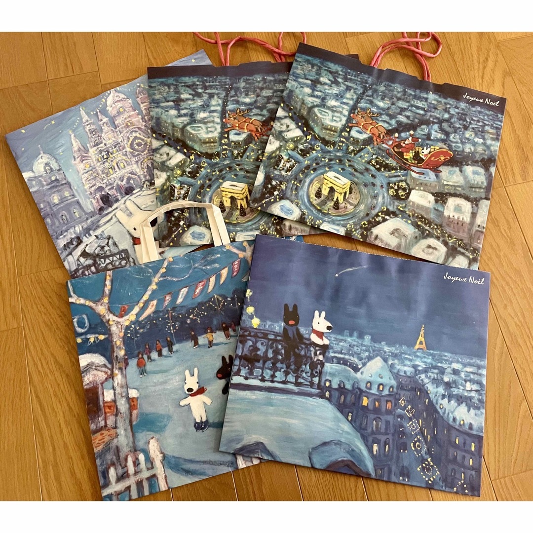 リサとガスパール 阪急 クリスマス 紙袋 10枚セット エンタメ/ホビーのおもちゃ/ぬいぐるみ(キャラクターグッズ)の商品写真