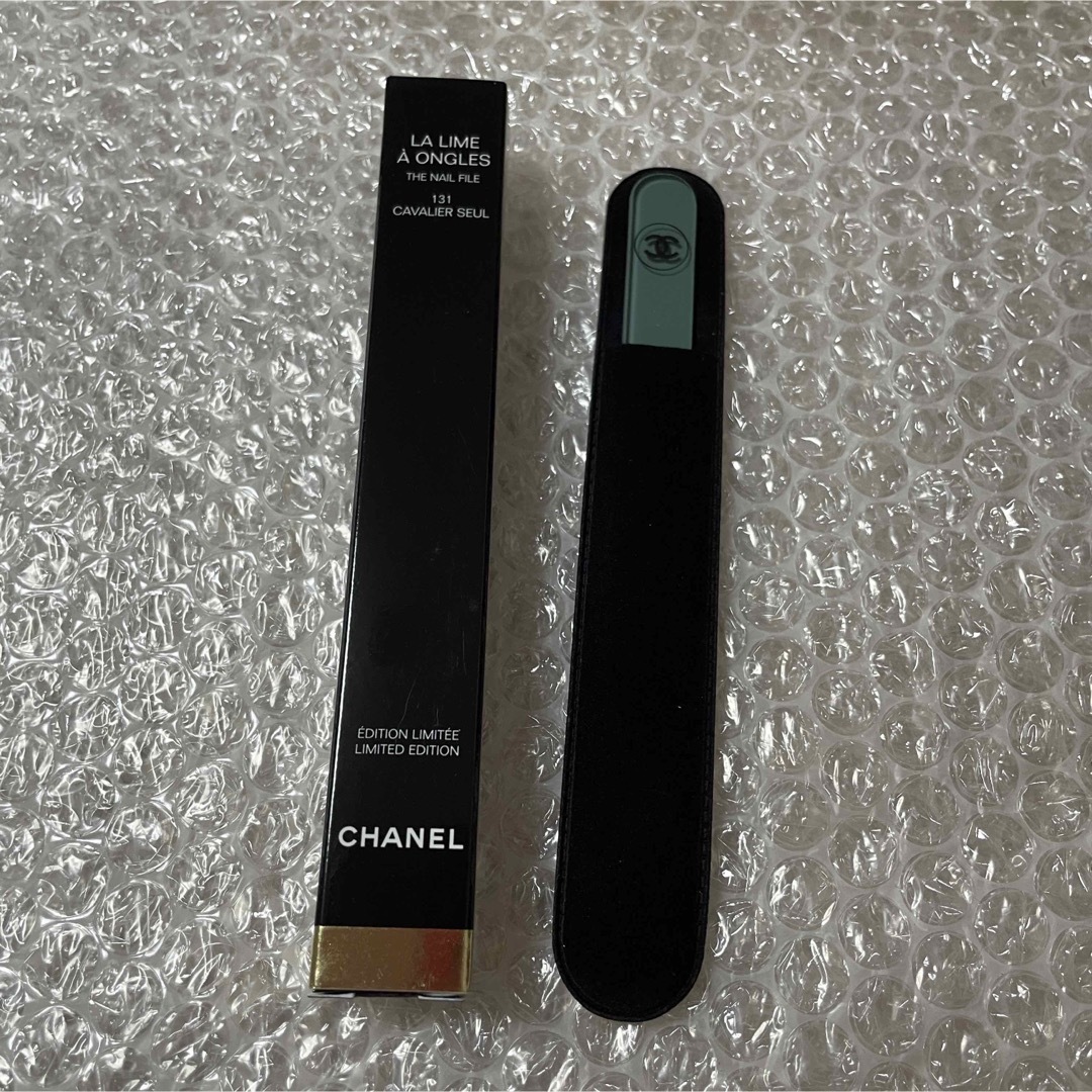 CHANEL(シャネル)のシャネル　限定　カラーコード　ネイルファイル　新品 コスメ/美容のネイル(ネイル用品)の商品写真