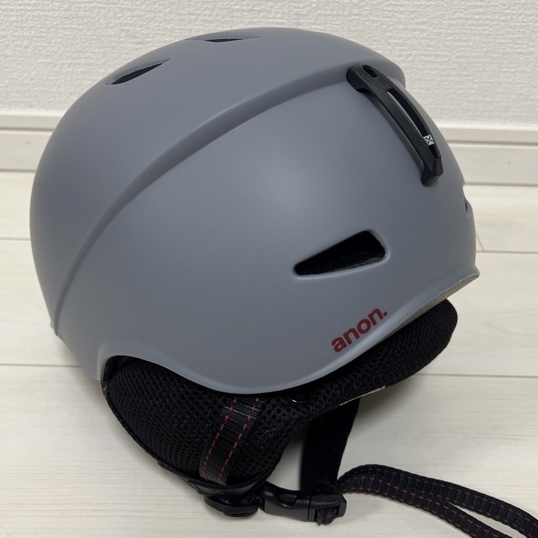 BURTON(バートン)のanon ヘルメット BURTON Lサイズ 自動車/バイクのバイク(ヘルメット/シールド)の商品写真