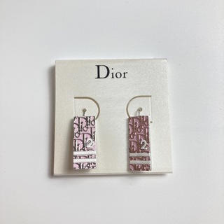 Dior クリスチャンディオール　ピアス　両耳　星　ピンク　丸型　シルバー色