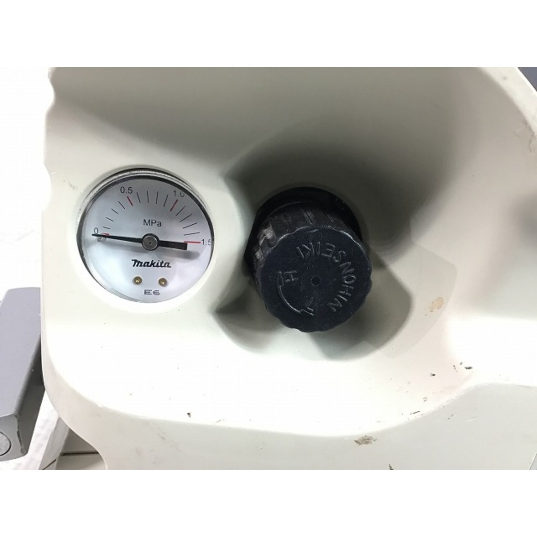 Makita - ☆中古品☆makita マキタ 常圧 エアコンプレッサー Makita - ☆中古品☆makita マキタ 常圧 エアコンプレッサー