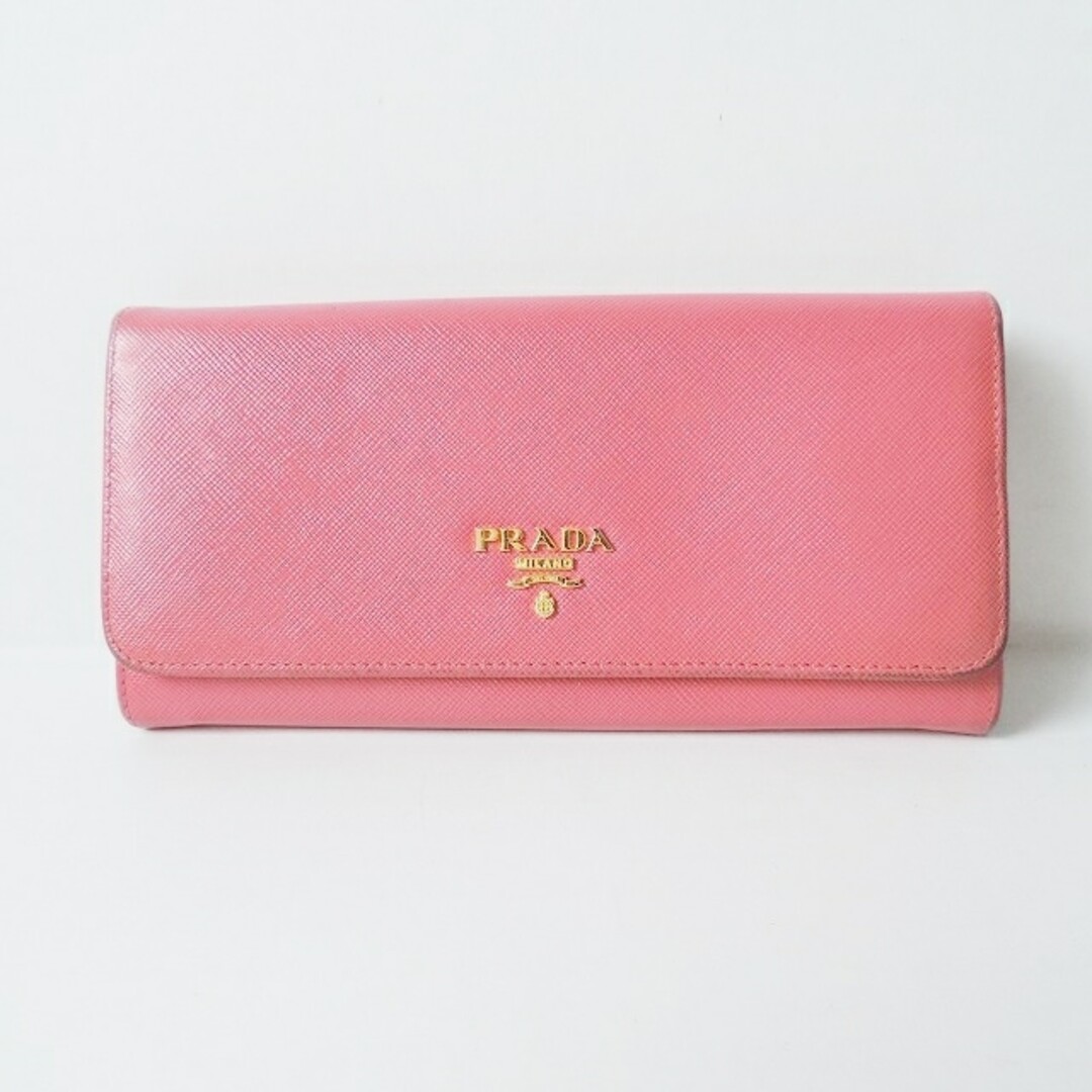 PRADA 長財布ピンク