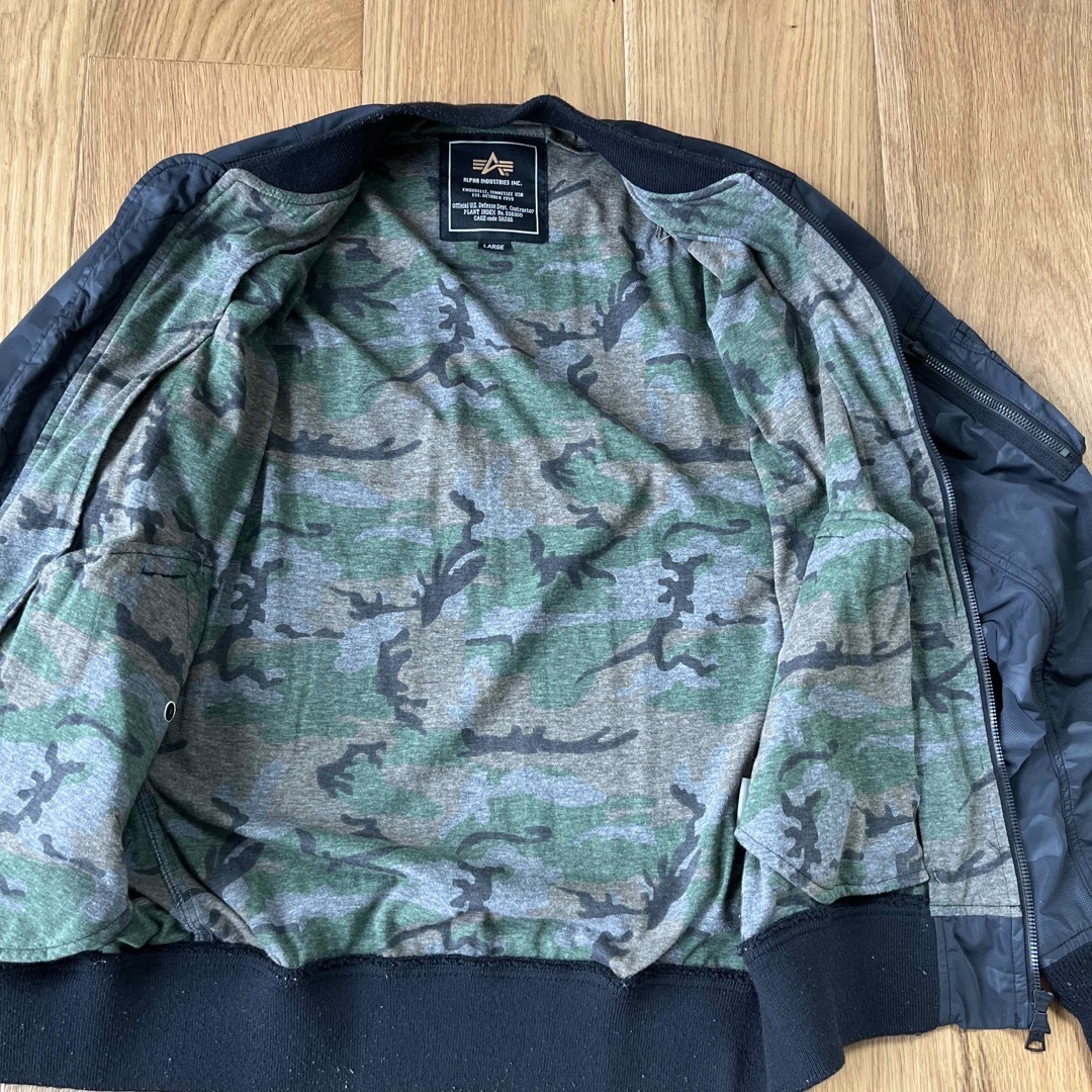 ALPHA INDUSTRIES(アルファインダストリーズ)の【nekoP222様専用】ALPHA INDUSTRIES ミリタリージャケット メンズのジャケット/アウター(ミリタリージャケット)の商品写真