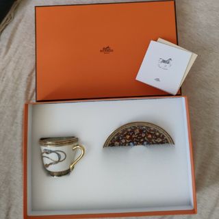 エルメス(Hermes)のエルメス シュヴァルドリアン 未使用新品 カップアンドソーサー 24Kゴールド(食器)