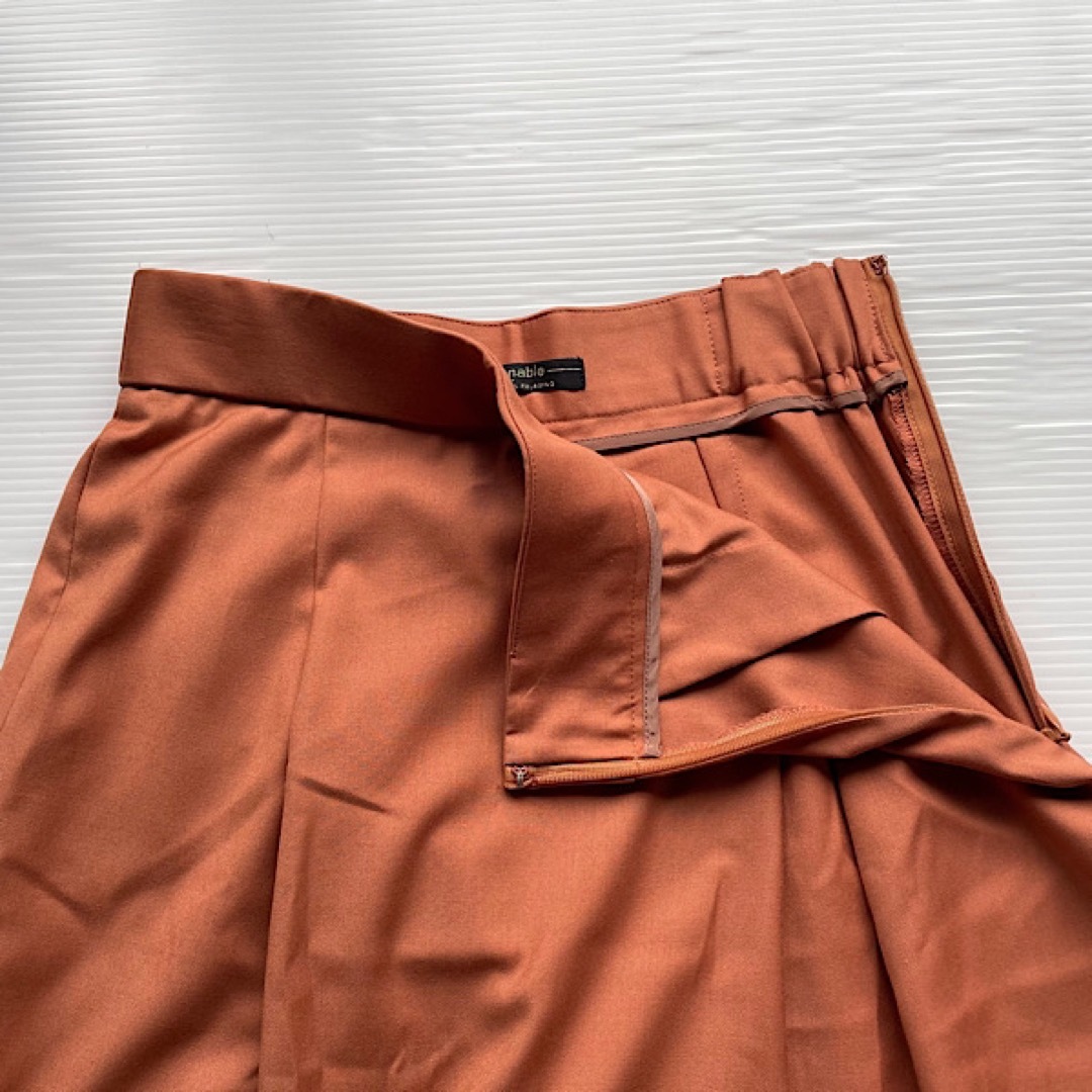 UNITED ARROWS green label relaxing(ユナイテッドアローズグリーンレーベルリラクシング)のユナイテッドアローズ　ワイドパンツ　クロップドパンツ　36 オレンジ　ブラウン レディースのパンツ(カジュアルパンツ)の商品写真