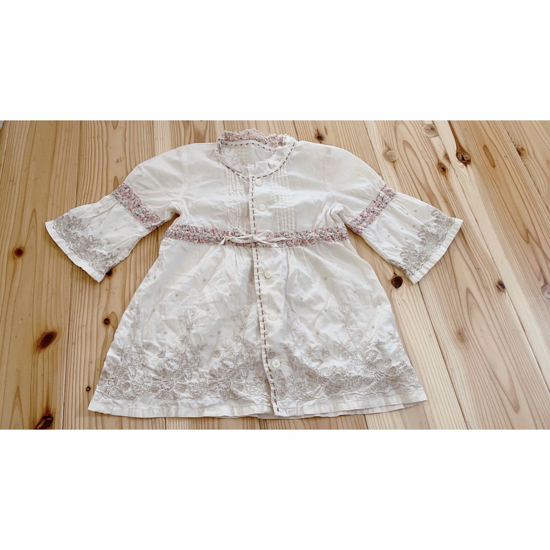 hakka kids(ハッカキッズ)のhakka kids120cm小花柄ブラウスチュニックおしゃれ女の子 キッズ/ベビー/マタニティのキッズ服女の子用(90cm~)(ブラウス)の商品写真