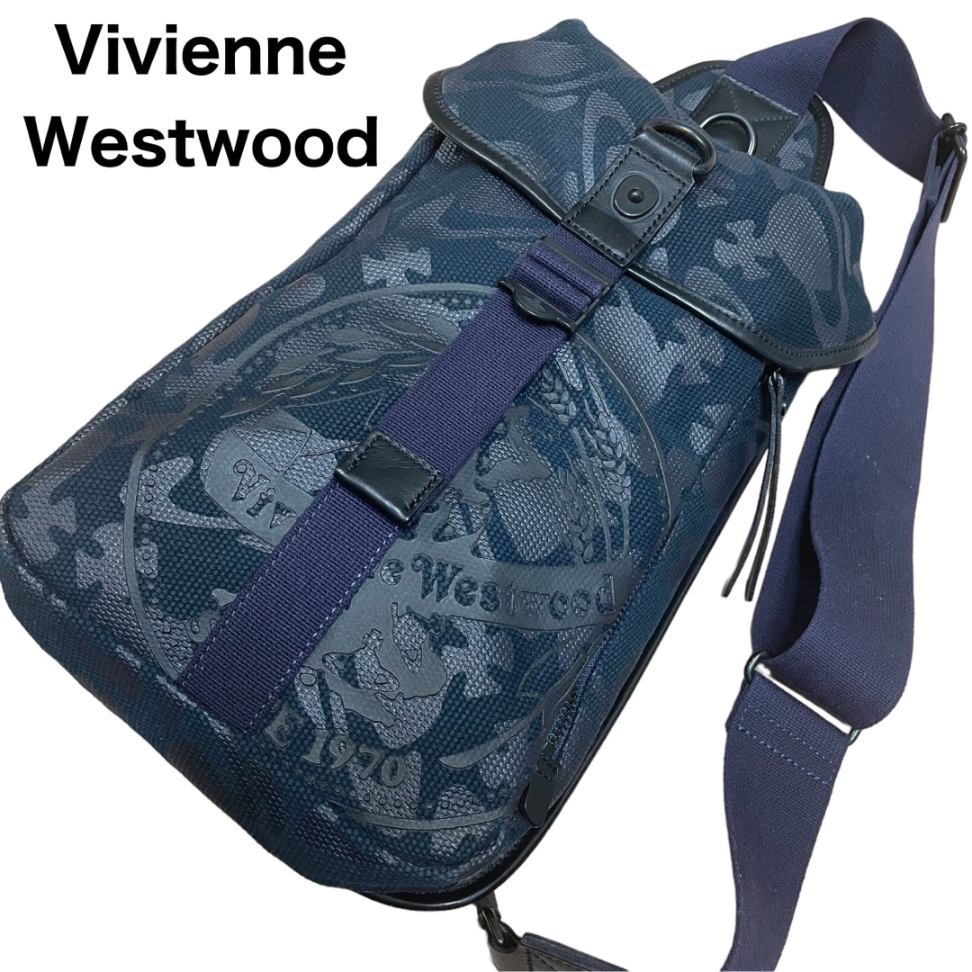 美品　Vivienne Westwood ボディバッグ　オーブ　総柄　ショルダー | フリマアプリ ラクマ