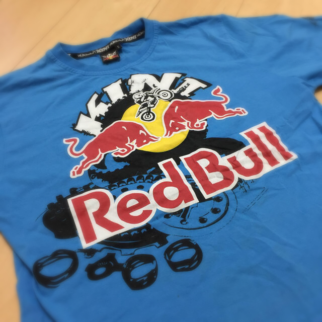 ✩KINI  RED BULL  MOTORPARTS Tシャツ ✩ メンズのトップス(Tシャツ/カットソー(七分/長袖))の商品写真