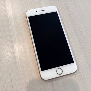 アイフォーン(iPhone)のiPhone8 64GB ピンクゴールド(スマートフォン本体)