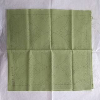 週末Sale！星七宝に花菱 黄緑 刺し子ふきんのみ 銀座亜紀枝(生地/糸)