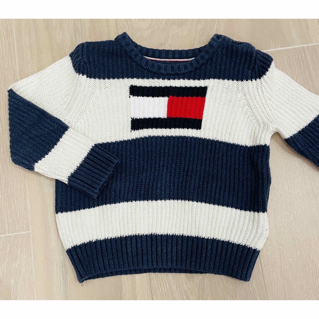 TOMMY HILFIGER(トミーヒルフィガー)の専用☆トミーヒルフィガー キッズ ボーダー ニット セーター キッズ/ベビー/マタニティのベビー服(~85cm)(ニット/セーター)の商品写真