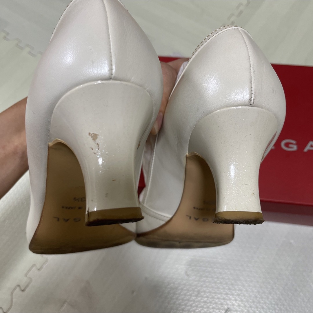 美品 リーガル レディース ハイヒール パンプス ベルト エナメル 23.5