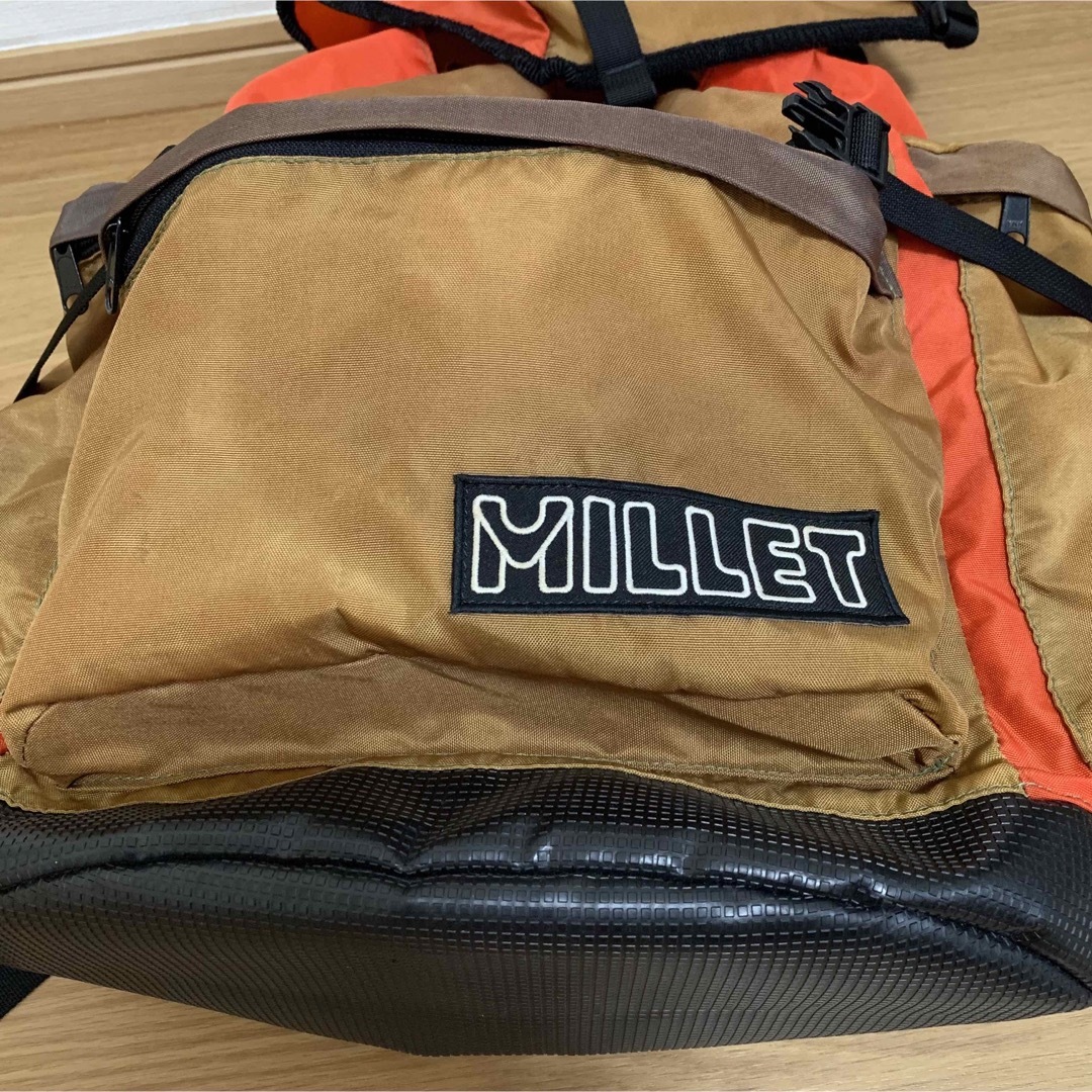 MILLET(ミレー)のミレー MILLET ML1238Aバックパック リュック ヴィンテージ スポーツ/アウトドアのアウトドア(登山用品)の商品写真