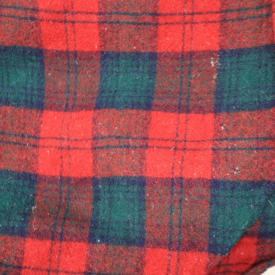 PENDLETON(ペンドルトン)の70年代 USA製 PENDLETON ペンドルトン 長袖シャツ ウール100% チェック柄 レッド (メンズ XL) 中古 古着 O4466 メンズのトップス(シャツ)の商品写真