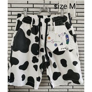 メンズパンツ　新品タグ　サイズm お洒落パンツ(ショートパンツ)