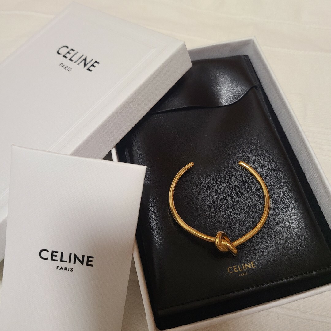 CELINE　バングルテテ