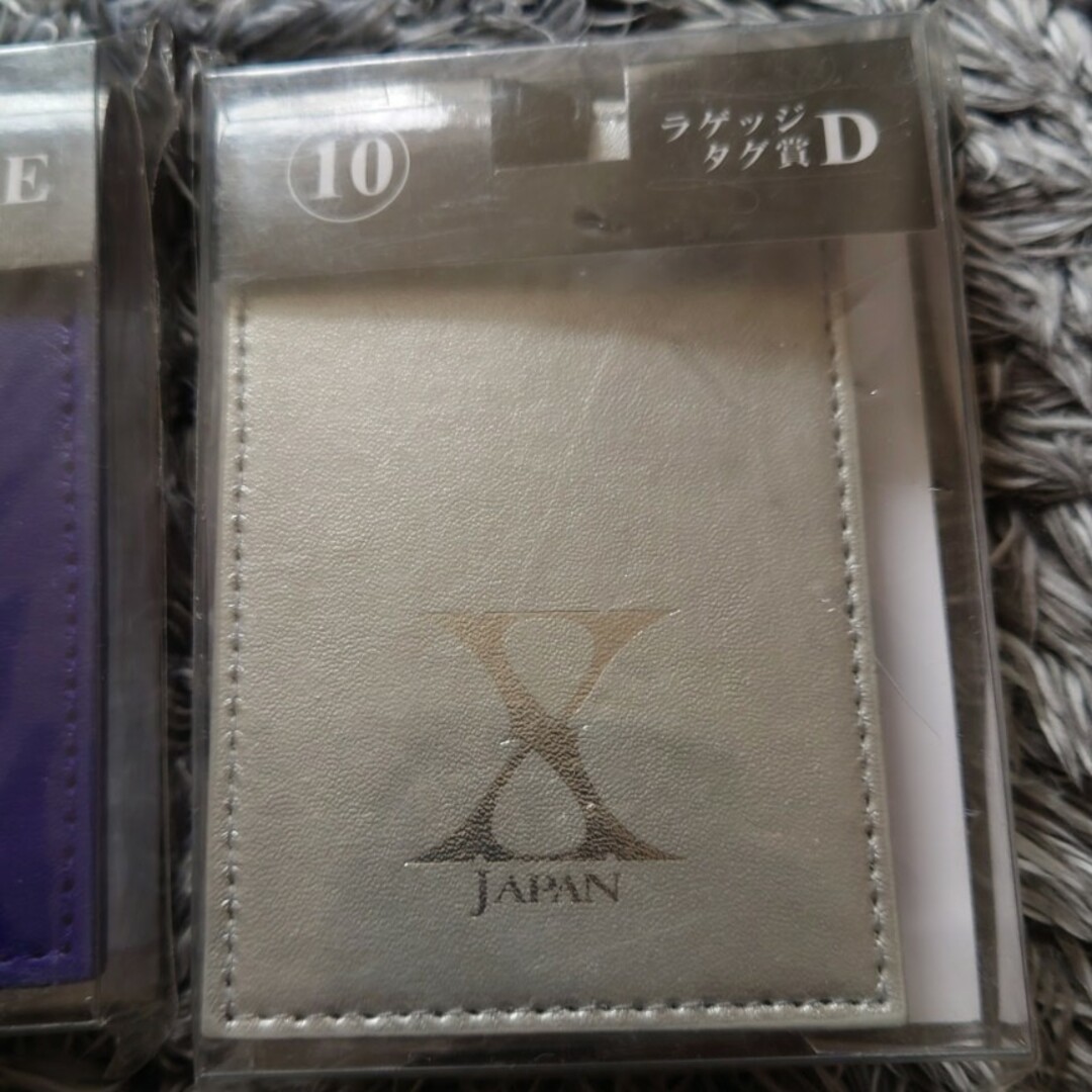 EM7様専用　X JAPAN　ラゲッジタグ エンタメ/ホビーのタレントグッズ(ミュージシャン)の商品写真