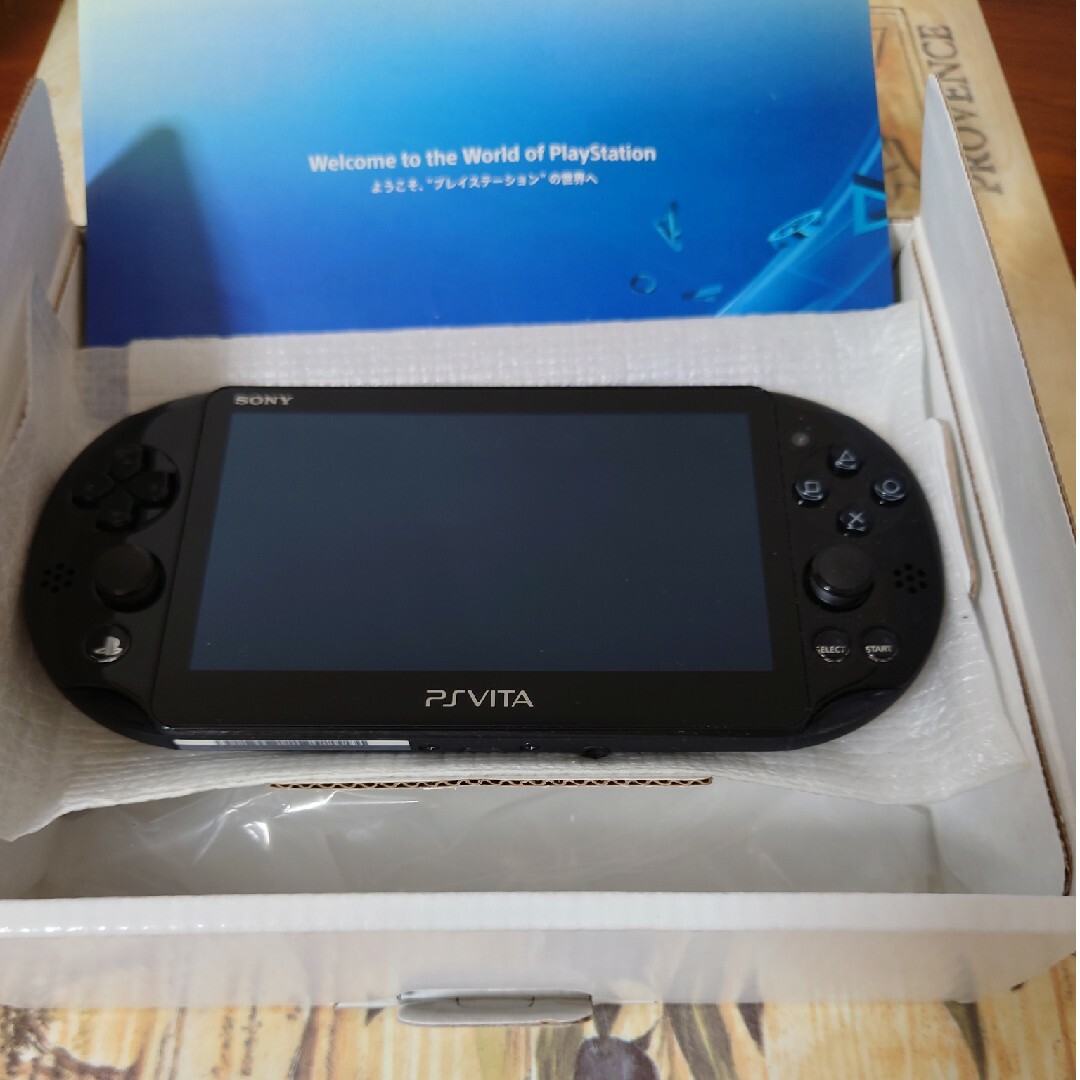 PlayStation Vita - 「PlayStation®VitaPCH-2000シリーズブラック新品 ...