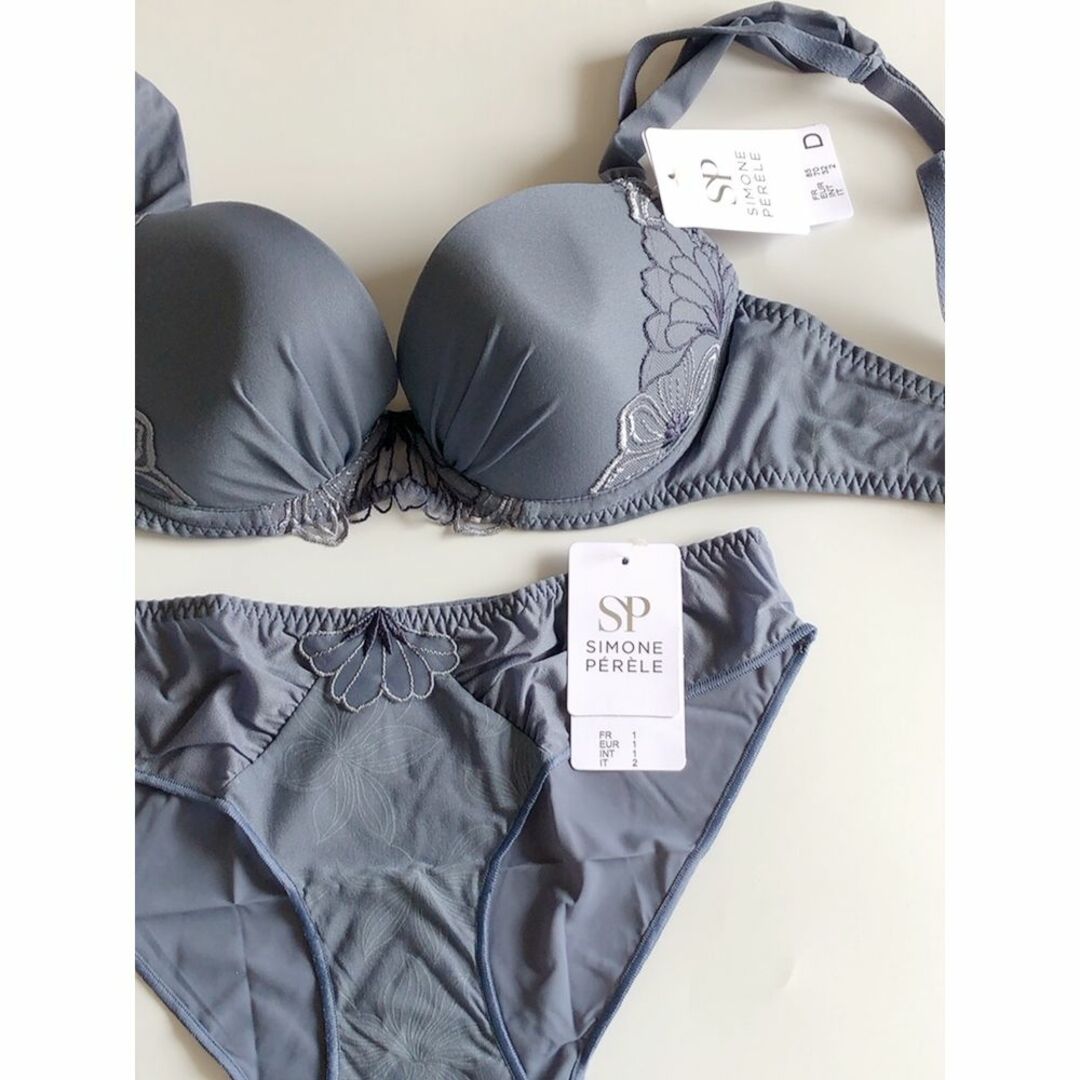 Simone Perele(シモーヌペレール)のD70+S☆Simone Perele　Boheme 　シモーヌ ペレールセット レディースの下着/アンダーウェア(ブラ&ショーツセット)の商品写真