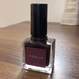 POMUM ネイルポリッシュ cassis(マニキュア)