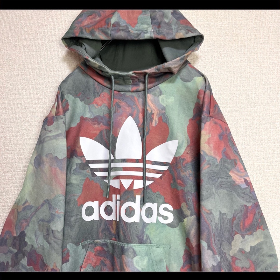 adidas originals カモ柄　プルオーバーフーディ