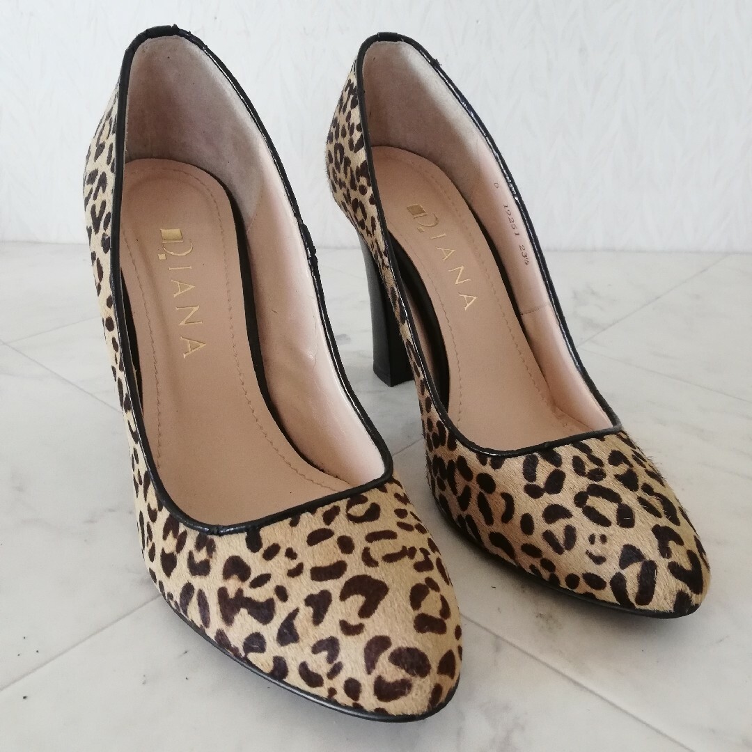 超可爱の CHOOヒョウ柄パンプス ジミーチュウ ハラコ レオパード 超可爱の CHOOヒョウ柄パンプス ジミーチュウ ハラコ レオパード