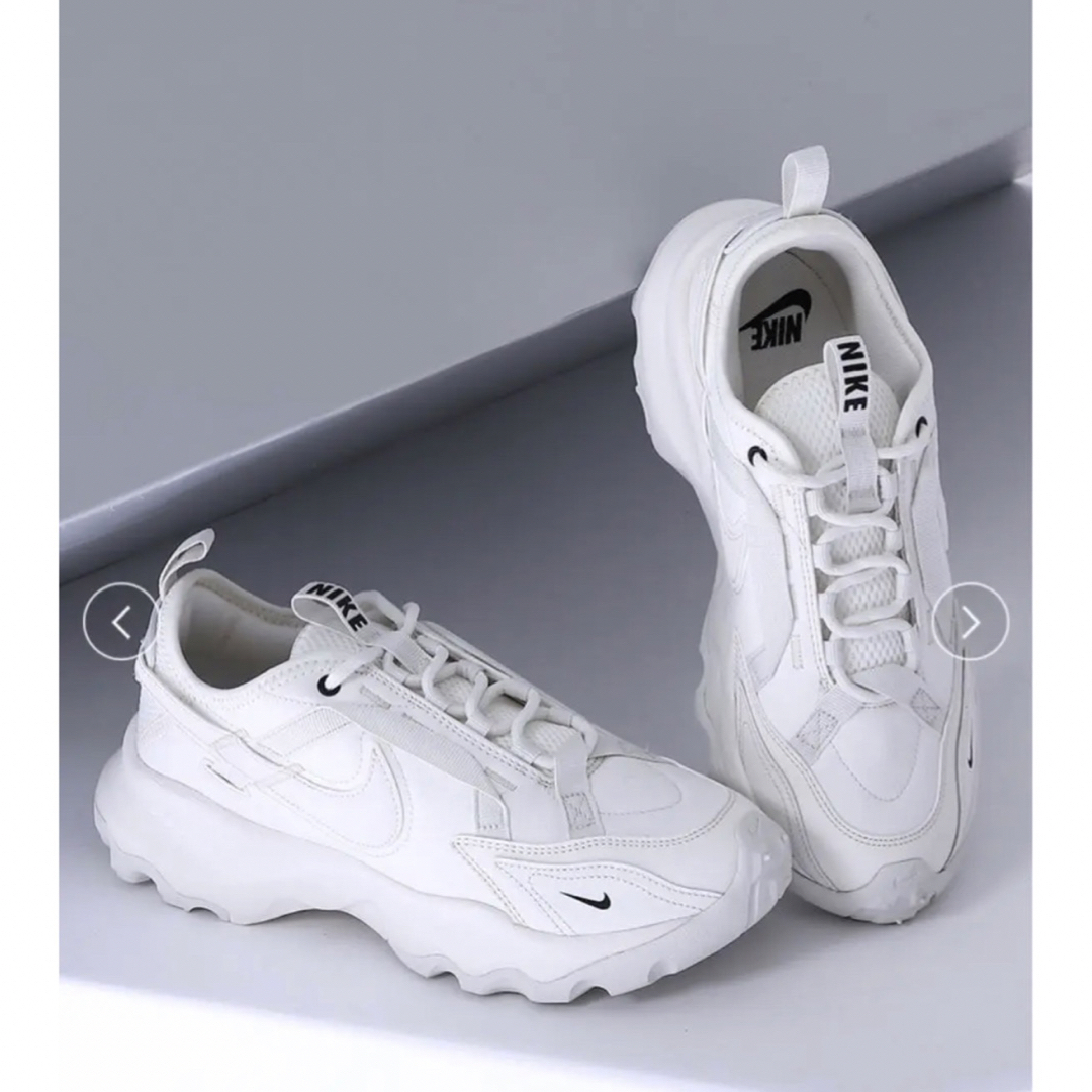 NIKE - ナイキ【NIKE】W NIKE TC 7900 emmi エミ 24.5の通販 by モモ