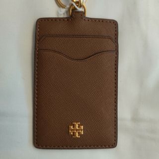 トリーバーチ(Tory Burch)の【新品未使用】トリーバーチ　パスケース　カードケース　ブラウン(名刺入れ/定期入れ)