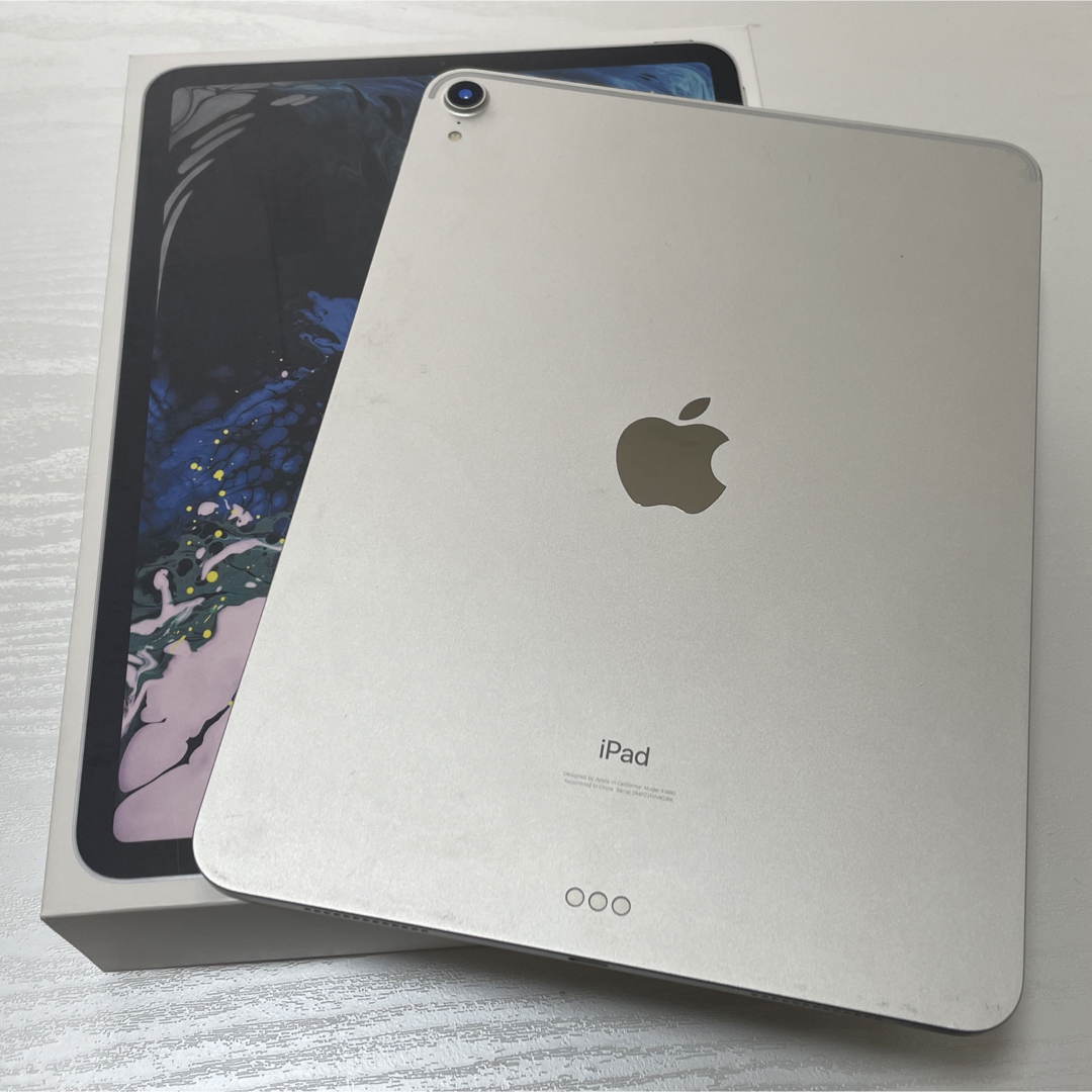 iPad Pro 11インチ 2018 シルバー 64GB WiFiモデル - タブレット