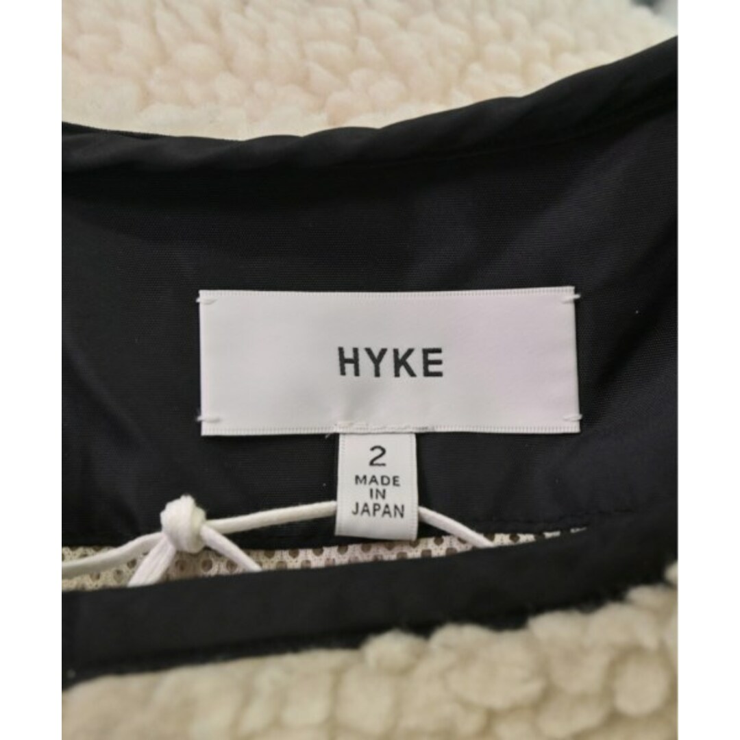 HYKE(ハイク)のHYKE ハイク コート 2(M位) アイボリー 【古着】【中古】 レディースのジャケット/アウター(その他)の商品写真