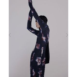 アメリヴィンテージ(Ameri VINTAGE)のNEON FLOWER I LINE DRESS Ameri vintage(ロングワンピース/マキシワンピース)