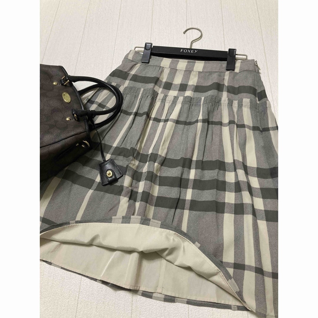 美品 バーバリー ロンドン シルク スカート チェック